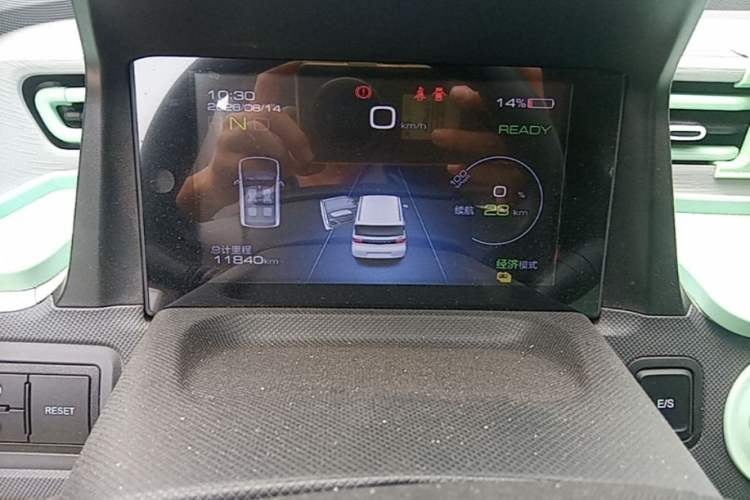 Used Wuling Hongguang MINIEV 2021 Macaron Premium Model – Lithium Iron Phosphate Instrument Cluster