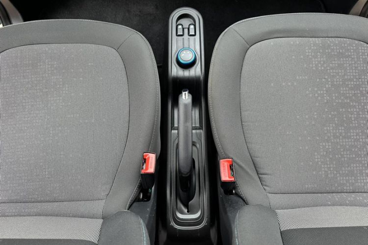 Used Wuling Hongguang MINIEV 2021 Macaron Fashion Edition Lithium-Ion Battery Interior 7