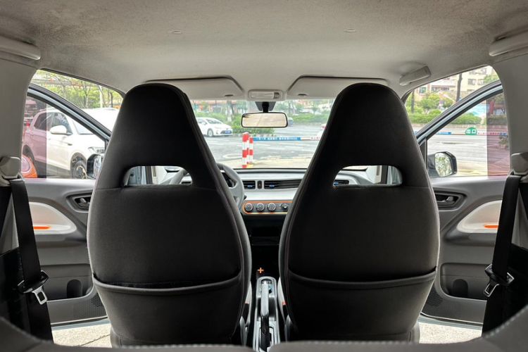 Used Wuling Hongguang MINIEV 2021 Macaron Fashion Edition Lithium-Ion Battery Interior 8