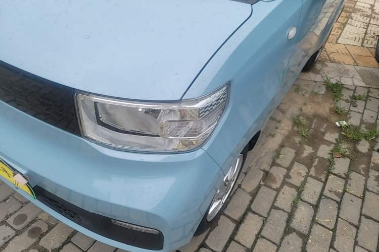 Used Wuling Hongguang MINIEV 2021 Macaron Premium Model – Lithium Iron Phosphate Left Front Headlight
