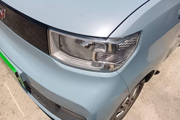 Used Wuling Hongguang MINIEV 2021 Macaron Fashion Model Lithium Iron Phosphate Left Front Headlight