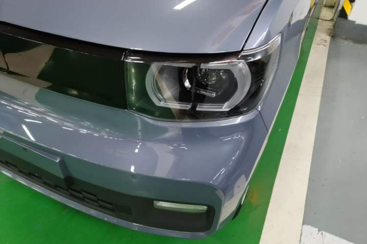 Used Wuling Hongguang MINIEV 2021 Macaron Premium Model – Lithium Iron Phosphate Left Front Headlight
