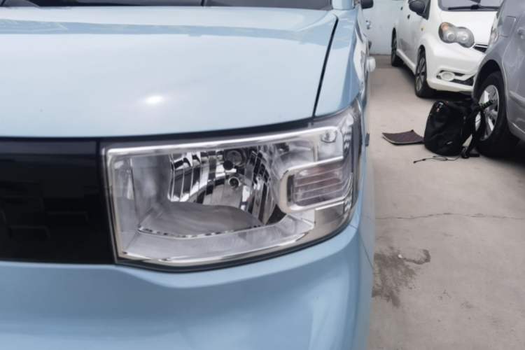 Used Wuling Hongguang MINIEV 2021 Macaron Fashion Model Lithium Iron Phosphate Left Front Headlight