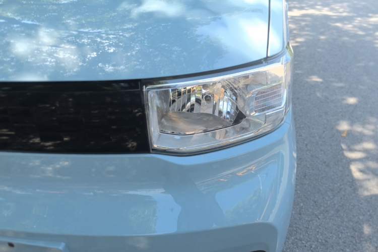Used Wuling Hongguang MINIEV 2021 Macaron Fashion Model Lithium Iron Phosphate Left Front Headlight