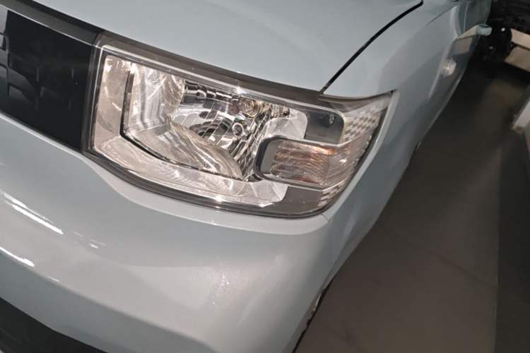Used Wuling Hongguang MINIEV 2021 Macaron Premium Model – Lithium Iron Phosphate Left Front Headlight