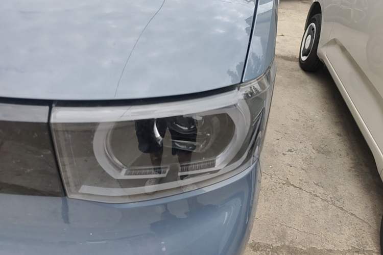 Used Wuling Hongguang MINIEV 2021 Macaron Premium Model – Lithium Iron Phosphate Left Front Headlight