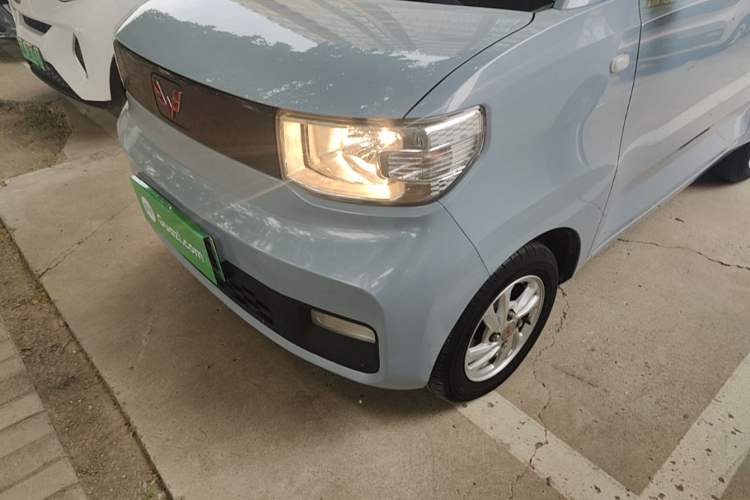 Used Wuling Hongguang MINIEV 2021 Macaron Fashion Model Lithium Iron Phosphate Left Front Headlight