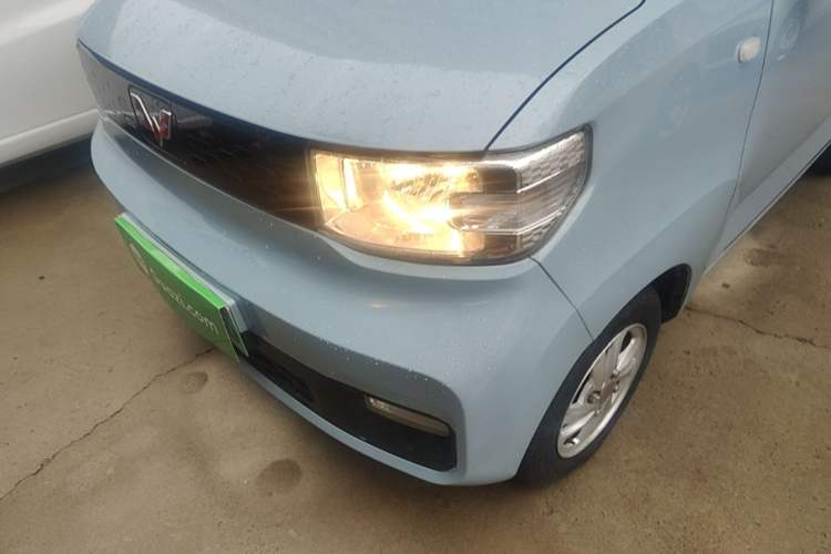 Used Wuling Hongguang MINIEV 2021 Macaron Fashion Model Lithium Iron Phosphate Left Front Headlight