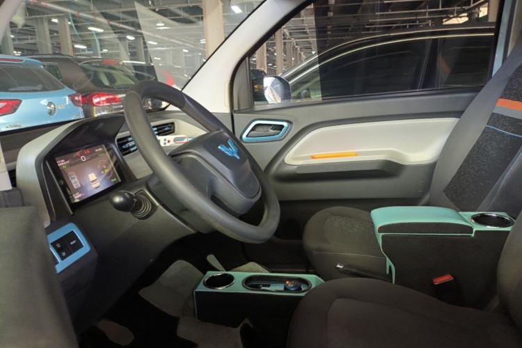 Used Wuling Hongguang MINIEV 2021 Macaron Premium Model – Lithium Iron Phosphate Left Front Seat