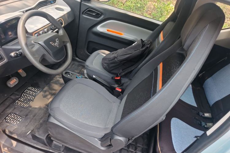 Used Wuling Hongguang MINIEV 2021 Macaron Fashion Model Lithium Iron Phosphate Left Front Seat