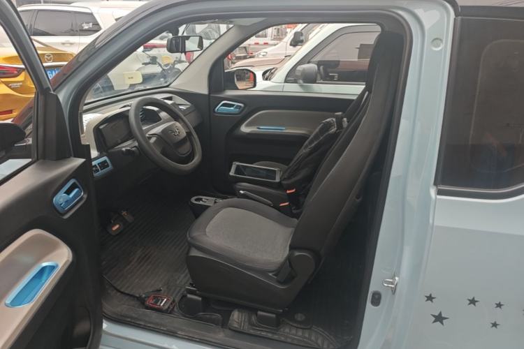 Used Wuling Hongguang MINIEV 2021 Macaron Premium Model – Lithium Iron Phosphate Left Front Seat