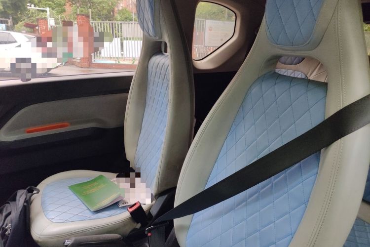 Used Wuling Hongguang MINIEV 2021 Macaron Premium Model – Lithium Iron Phosphate Left Front Seat