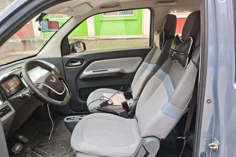 Used Wuling Hongguang MINIEV 2021 Macaron Premium Model – Lithium Iron Phosphate Left Front Seat