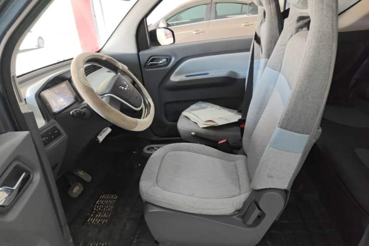 Used Wuling Hongguang MINIEV 2021 Macaron Fashion Model Lithium Iron Phosphate Left Front Seat