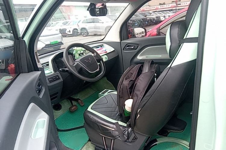 Used Wuling Hongguang MINIEV 2021 Macaron Premium Model – Lithium Iron Phosphate Left Front Seat