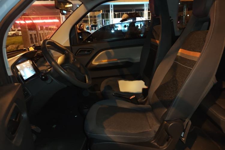 Used Wuling Hongguang MINIEV 2021 Macaron Sandwich Model 170 km Lithium Ternary Left Front Seat
