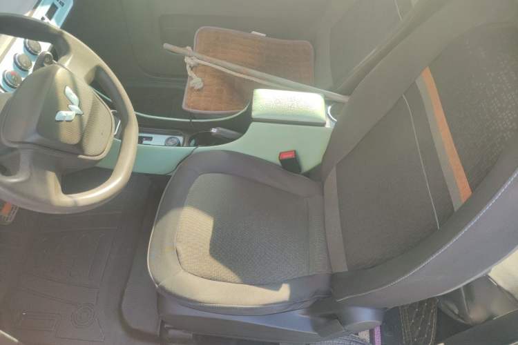 Used Wuling Hongguang MINIEV 2021 Macaron Premium Model – Lithium Iron Phosphate Left Front Seat