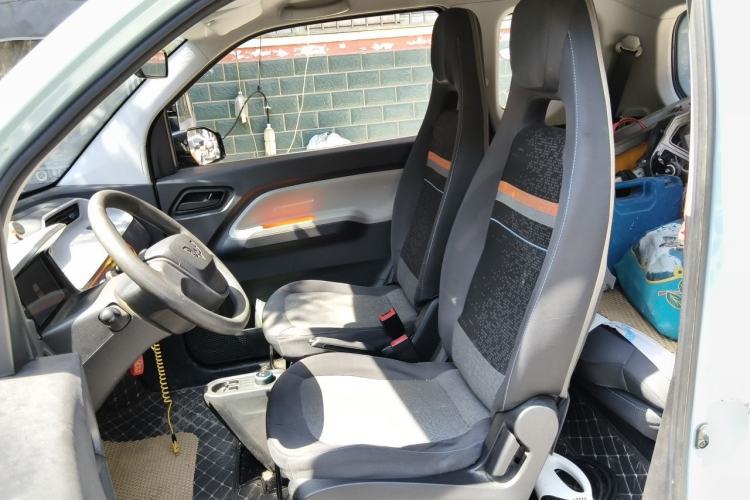 Used Wuling Hongguang MINIEV 2021 Macaron Fashion Edition Lithium-Ion Battery Left Front Seat