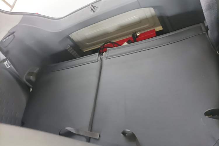 Used Wuling Hongguang MINIEV 2021 Macaron Premium Model – Lithium Iron Phosphate Left Rear Seat