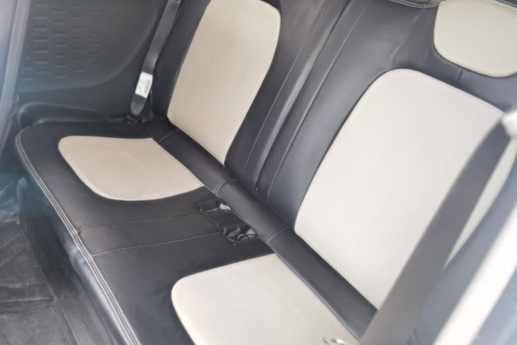 Used Wuling Hongguang MINIEV 2021 Macaron Fashion Model Lithium Iron Phosphate Left Rear Seat