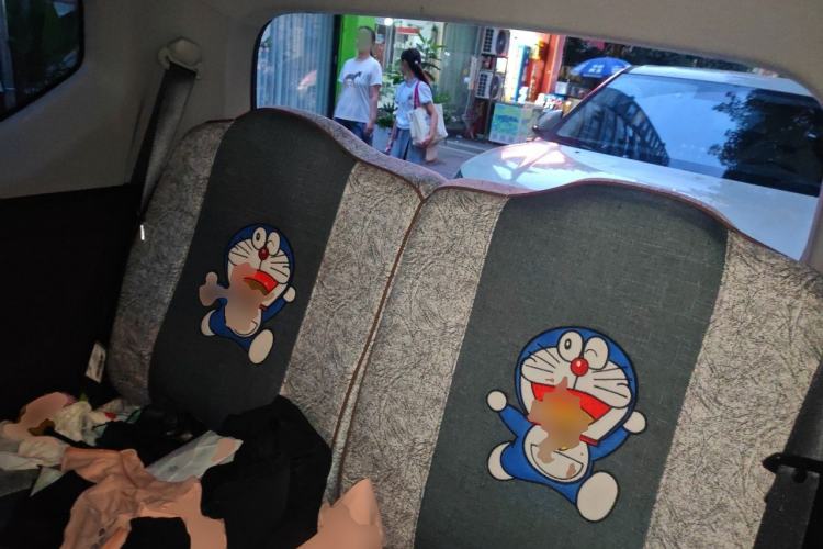 Used Wuling Hongguang MINIEV 2021 Macaron Fashion Model Lithium Iron Phosphate Left Rear Seat