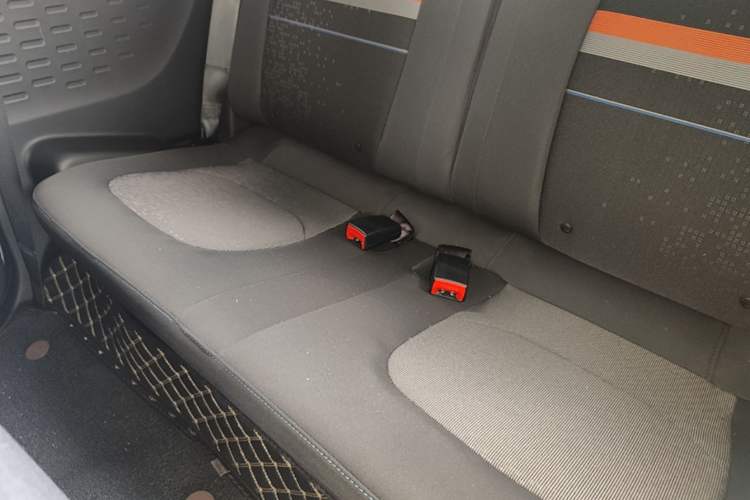 Used Wuling Hongguang MINIEV 2021 Macaron Fashion Model Lithium Iron Phosphate Left Rear Seat