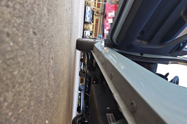 Used Wuling Hongguang MINIEV 2021 Macaron Fashion Model Lithium Iron Phosphate Left Side Sill