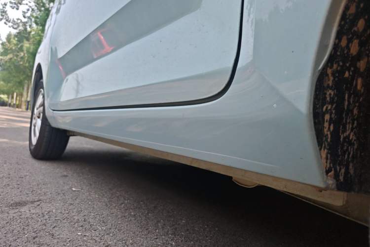 Used Wuling Hongguang MINIEV 2021 Macaron Fashion Model Lithium Iron Phosphate Left Side Sill