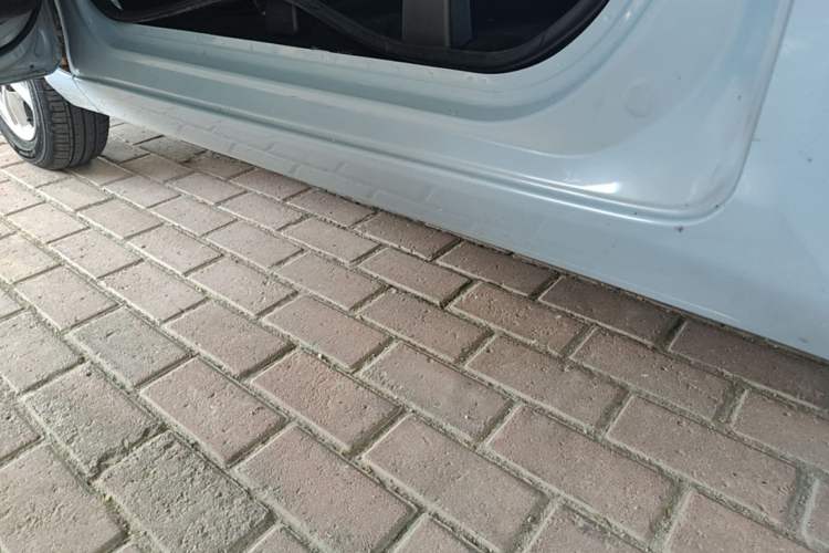 Used Wuling Hongguang MINIEV 2021 Macaron Premium Model – Lithium Iron Phosphate Left Side Sill