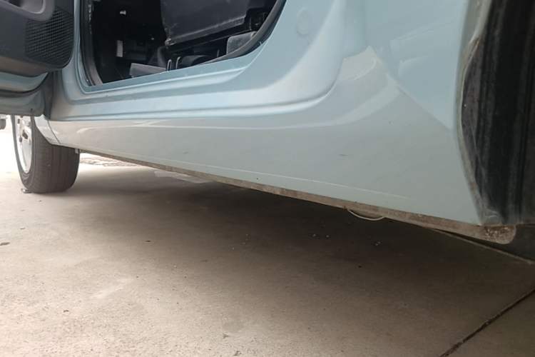 Used Wuling Hongguang MINIEV 2021 Macaron Fashion Model Lithium Iron Phosphate Left Side Sill