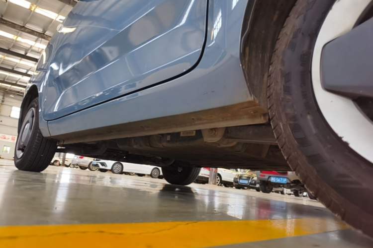 Used Wuling Hongguang MINIEV 2021 Macaron Premium Model – Lithium Iron Phosphate Left Side Sill