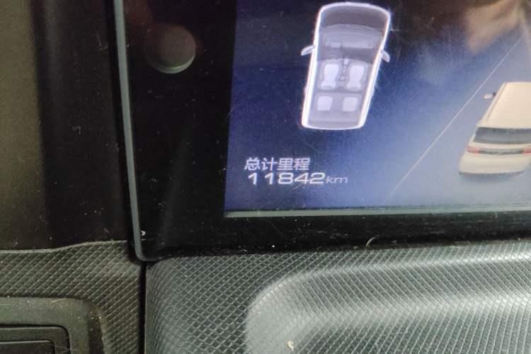 Used Wuling Hongguang MINIEV 2021 Macaron Premium Model – Lithium Iron Phosphate Odometer Close Up