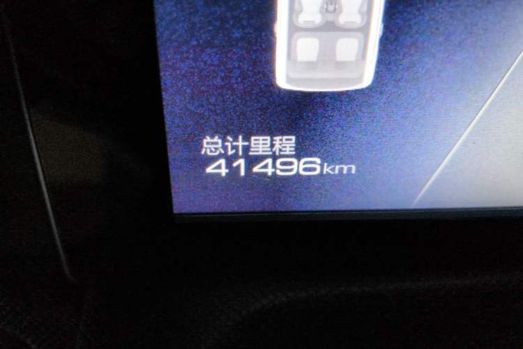 Used Wuling Hongguang MINIEV 2021 Macaron Premium Model – Lithium Iron Phosphate Odometer Close Up