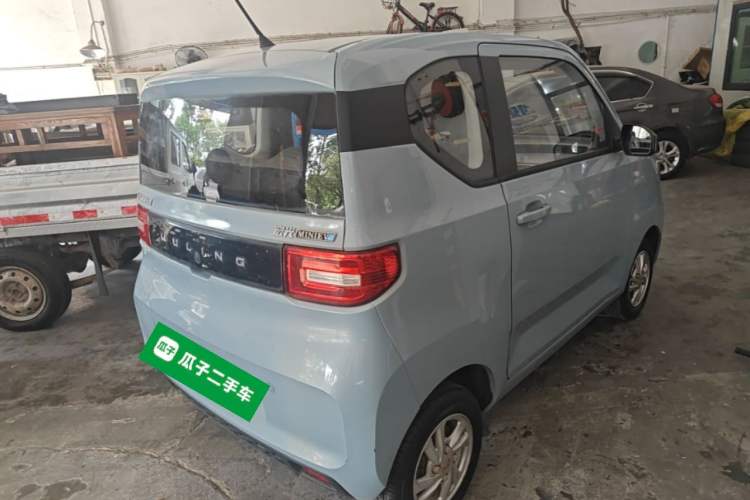 Used Wuling Hongguang MINIEV 2021 Macaron Fashion Model Lithium Iron Phosphate Rear Right 45 Deg