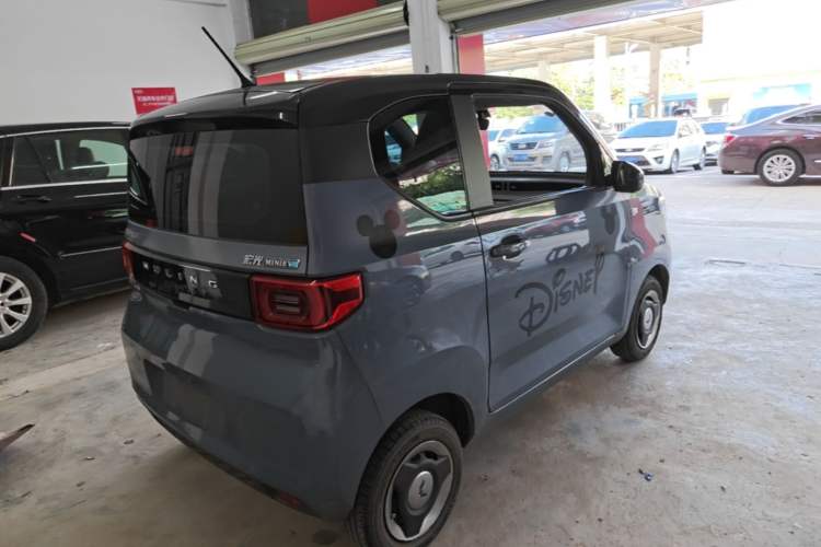 Used Wuling Hongguang MINIEV 2021 Macaron Fashion Model Lithium Iron Phosphate Rear Right 45 Deg