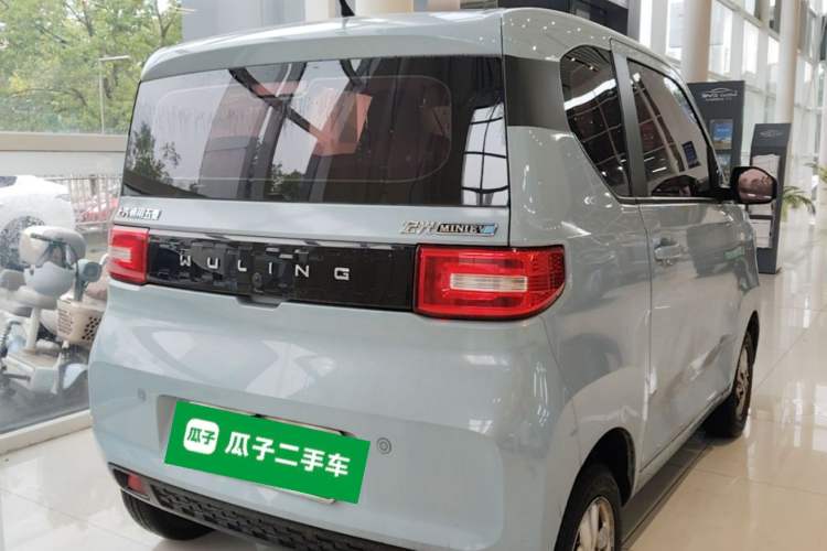Used Wuling Hongguang MINIEV 2021 Macaron Fashion Model Lithium Iron Phosphate Rear Right 45 Deg