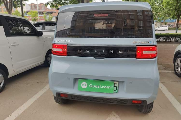 Used Wuling Hongguang MINIEV 2021 Macaron Fashion Model Lithium Iron Phosphate Rear