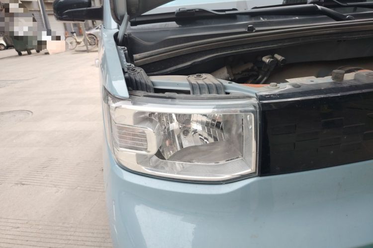 Used Wuling Hongguang MINIEV 2021 Macaron Premium Model – Lithium Iron Phosphate Right Front Headlight