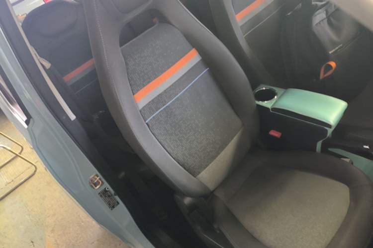 Used Wuling Hongguang MINIEV 2021 Macaron Premium Model – Lithium Iron Phosphate Right Front Seat