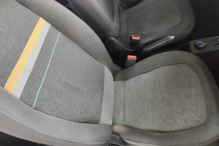 Used Wuling Hongguang MINIEV 2021 Macaron Premium Model – Lithium Iron Phosphate Right Front Seat