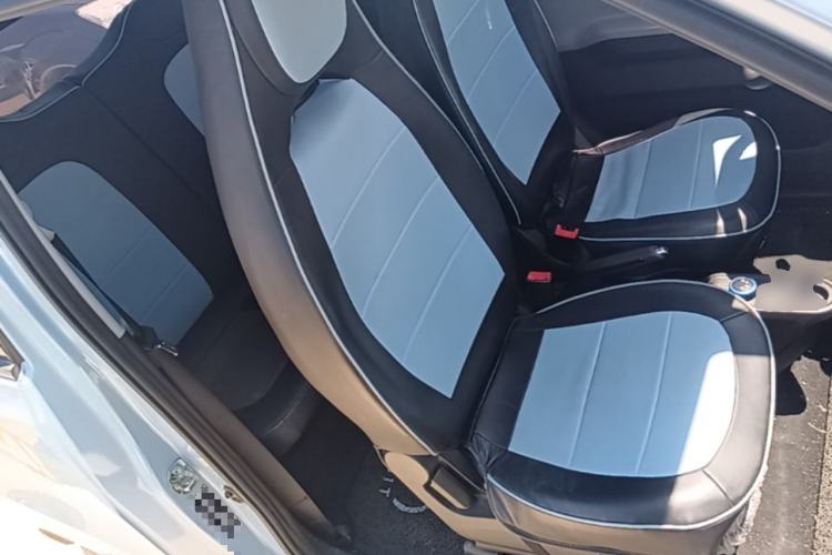 Used Wuling Hongguang MINIEV 2021 Macaron Fashion Model Lithium Iron Phosphate Right Front Seat