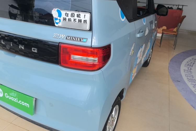 Used Wuling Hongguang MINIEV 2021 Macaron Fashion Model Lithium Iron Phosphate Right Rear Taillight