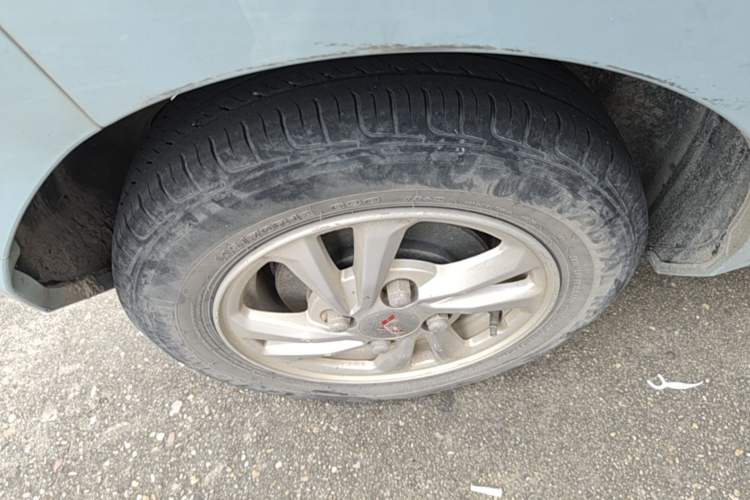 Used Wuling Hongguang MINIEV 2021 Macaron Premium Model – Lithium Iron Phosphate Right Rear Wheel Hub