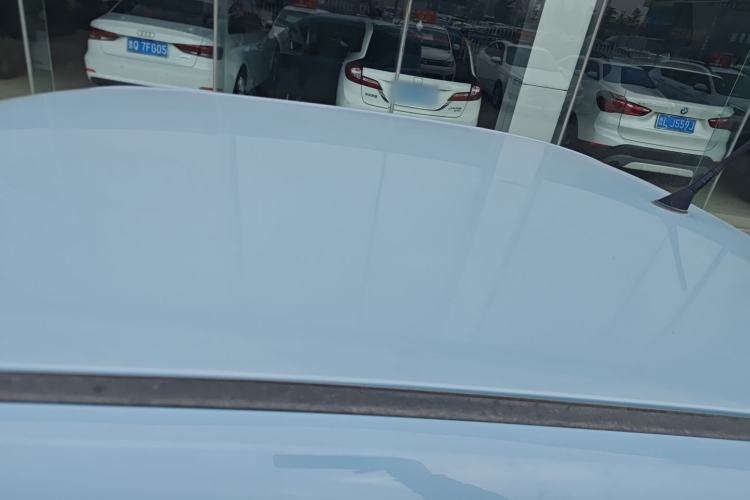 Used Wuling Hongguang MINIEV 2021 Macaron Fashion Model Lithium Iron Phosphate Roof
