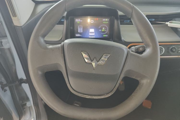 Used Wuling Hongguang MINIEV 2021 Macaron Premium Model – Lithium Iron Phosphate Steering Wheel