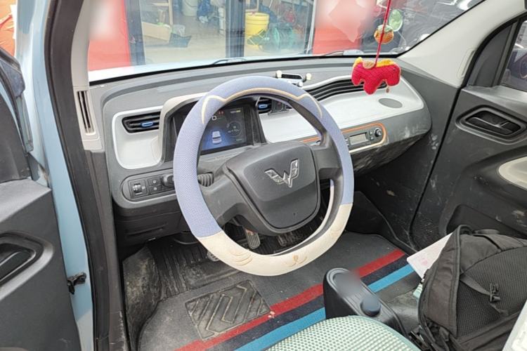 Used Wuling Hongguang MINIEV 2021 Macaron Premium Model – Lithium Iron Phosphate Steering Wheel