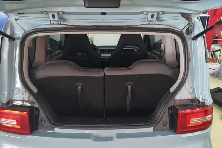 Used Wuling Hongguang MINIEV 2021 Macaron Fashion Model Lithium Iron Phosphate Trunk