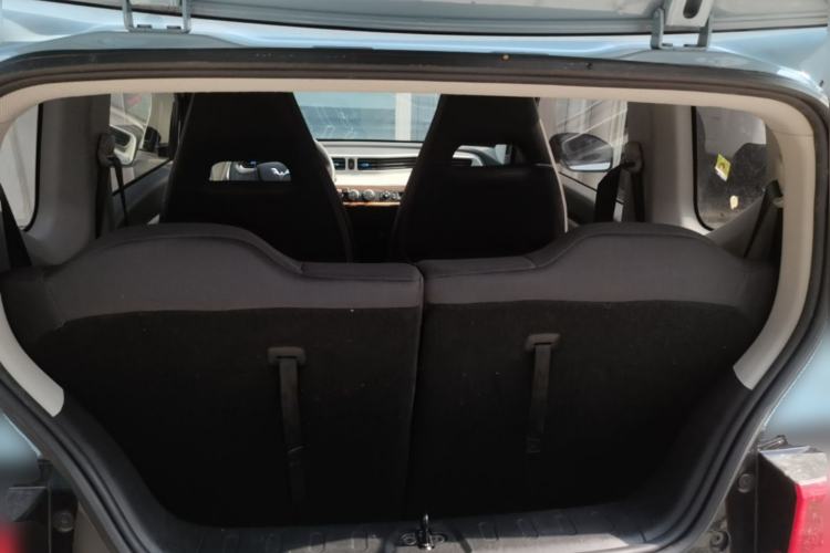 Used Wuling Hongguang MINIEV 2021 Macaron Premium Model – Lithium Iron Phosphate Trunk
