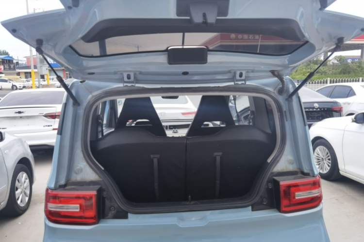 Used Wuling Hongguang MINIEV 2021 Macaron Fashion Model Lithium Iron Phosphate Trunk