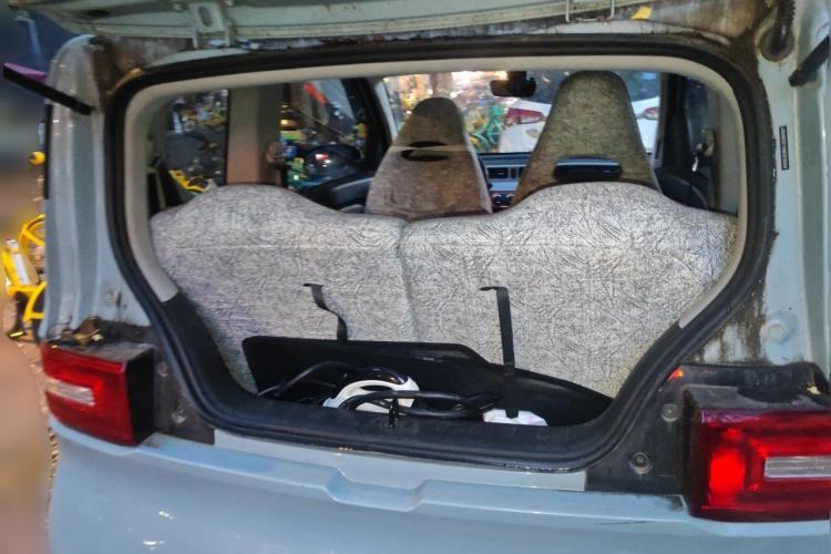Used Wuling Hongguang MINIEV 2021 Macaron Fashion Model Lithium Iron Phosphate Trunk